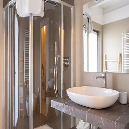 Maison Cecile Apartment